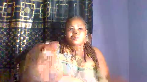 Snapshot of sweet_baby27 chatting on 12.14.25 sweet baby online show from 12.14.25