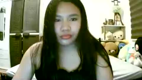 Snapshot of sweet_bitchxx chatting on 06.16.26 sweet_bitchxx online show from 06.16.26