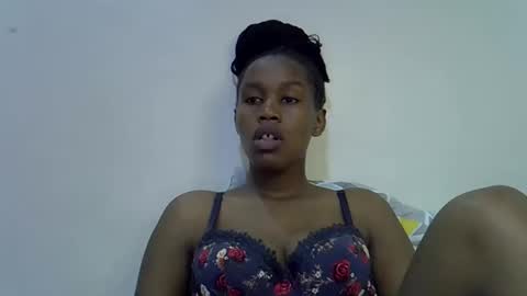 sweet_brown9 online show from 09.30.25