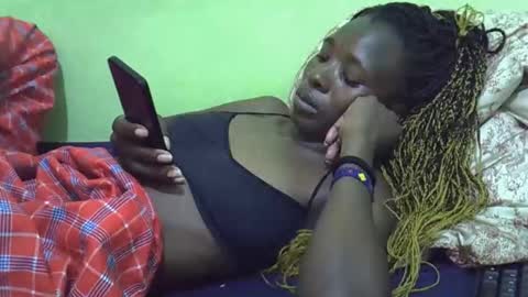 sweet_candie01 online show from 03.12.26