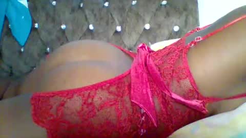 Snapshot of sweet_cherry007 chatting on 10.11.25 sweet_cherry007 online show from 10.11.25