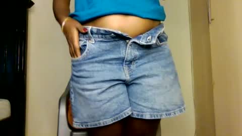 Snapshot of sweet_ebony001 chatting on 07.30.26 sweet_ebony001 online show from 07.30.26