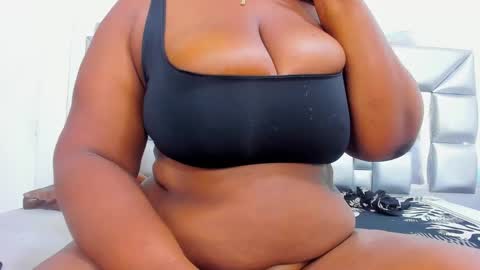 Snapshot of sweet_ebonyyx chatting on 01.23.25 Sara online show from 01.23.25