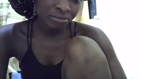Snapshot of sweet_eldah chatting on 09.22.25 Sweet eldah online show from 09.22.25