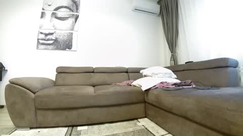 Snapshot of sweet_ella chatting on 03.06.25 online show from 03.06.25