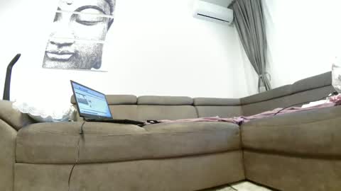 Snapshot of sweet_ella chatting on 03.07.25 online show from 03.07.25