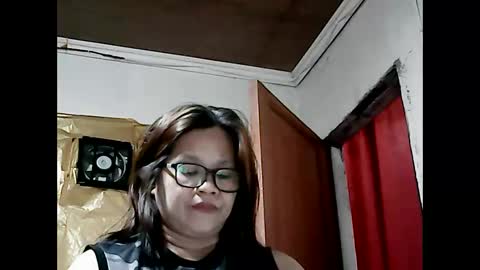 sweet_faye05 online show from 03.11.26