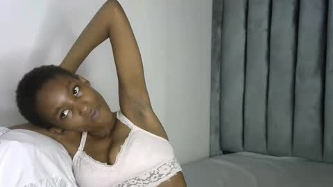 Snapshot of sweet_freaky chatting on 12.13.25 sweet_freaky online show from 12.13.25