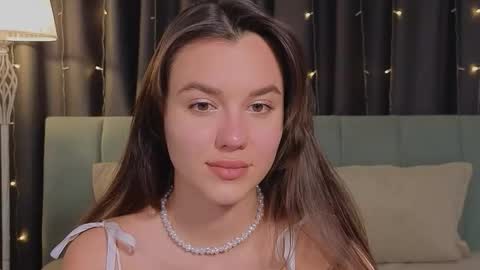 Snapshot of sweet_haeven chatting on 02.07.26 Im Mia.LOVELY PATTERNS 100 120 160 200 my toy buzzes from 2 tip online show from 02.07.26