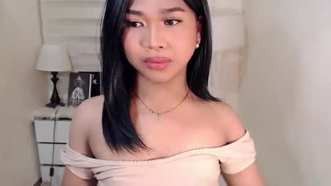 Snapshot of sweet_hoelly chatting on 02.24.25 Slutty Shannel online show from 02.24.25