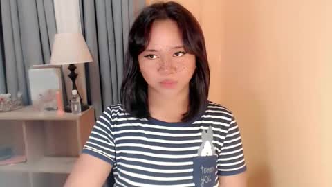 Snapshot of sweet_hoelly chatting on 09.28.25 Slutty Shannel online show from 09.28.25