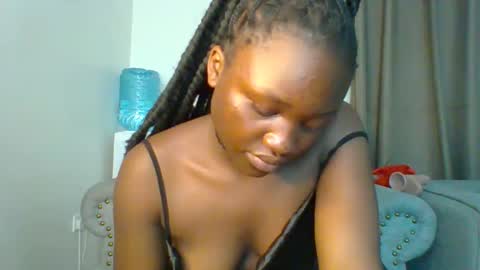 Snapshot of sweet_jenica chatting on 12.28.24 ESTHER NEEMA online show from 12.28.24