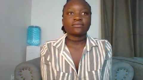 Snapshot of sweet_jenica chatting on 01.08.25 ESTHER NEEMA online show from 01.08.25