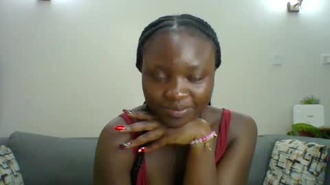 Snapshot of sweet_jenica chatting on 02.18.25 ESTHER NEEMA online show from 02.18.25