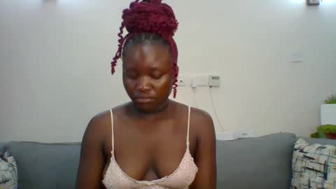 Snapshot of sweet_jenica chatting on 03.04.25 ESTHER NEEMA online show from 03.04.25