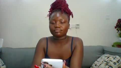 Snapshot of sweet_jenica chatting on 03.08.25 ESTHER NEEMA online show from 03.08.25