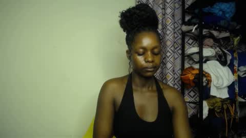 Snapshot of sweet_kush chatting on 06.10.26 Kush online show from 06.10.26