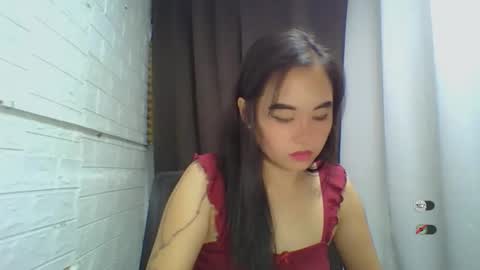 Snapshot of sweet_laika chatting on 09.19.25 LAIKA online show from 09.19.25