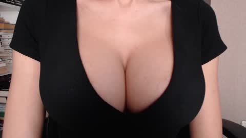 Jen online show from 11.14.25