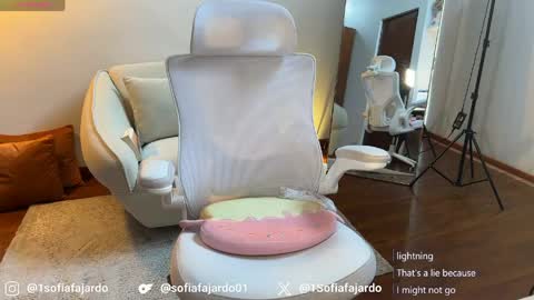 Snapshot of sweet_littleee chatting on 05.06.26 free private online show from 05.06.26