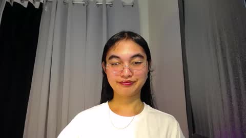 Snapshot of sweet_mariax chatting on 03.04.25 Maria Stella online show from 03.04.25