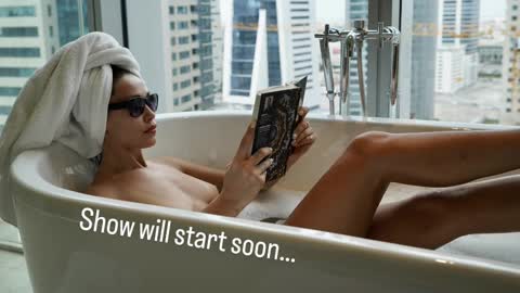 Snapshot of sweet_moan chatting on 02.15.25 Dana online show from 02.15.25