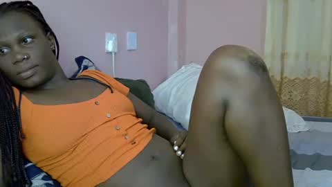 Lisa online show from 10.05.25