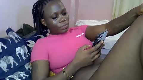 Lisa online show from 10.13.25