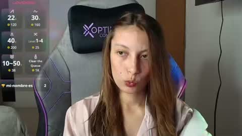 Snapshot of sweet_moon_v_ chatting on 06.21.26 sweet_moon_v_ online show from 06.21.26