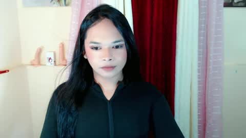 Snapshot of sweet_moonlight69 chatting on 07.01.26 sweet_moonlight69 online show from 07.01.26