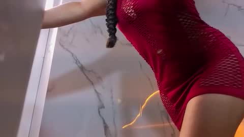 Snapshot of sweet_morita_tx chatting on 12.21.25 Live 1500am 2100pm online show from 12.21.25