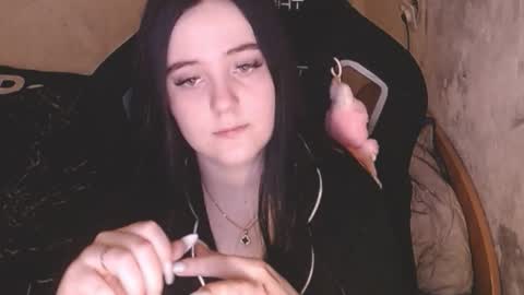 Snapshot of sweet_my_dream chatting on 10.14.25 sweet_my_dream online show from 10.14.25