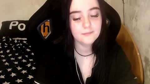 Snapshot of sweet_my_dream chatting on 02.16.26 sweet_my_dream online show from 02.16.26