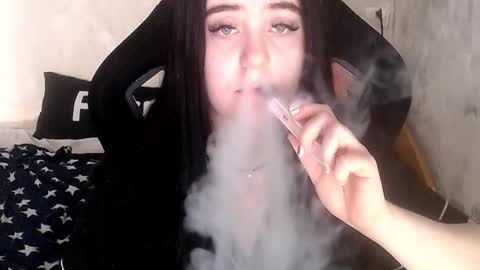 Snapshot of sweet_my_dream chatting on 02.17.26 sweet_my_dream online show from 02.17.26