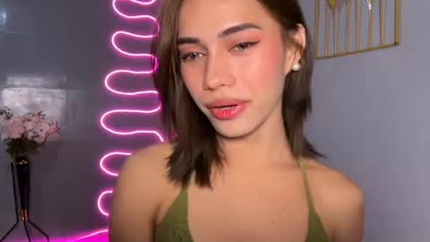 Snapshot of sweet_nikki03 chatting on 04.18.26 sweet_nikki03 online show from 04.18.26