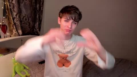 kira online show from 02.28.25