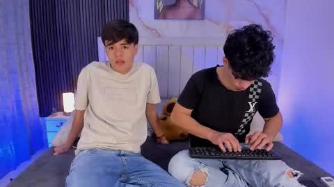 Snapshot of sweet_petter chatting on 10.02.25 Petter online show from 10.02.25