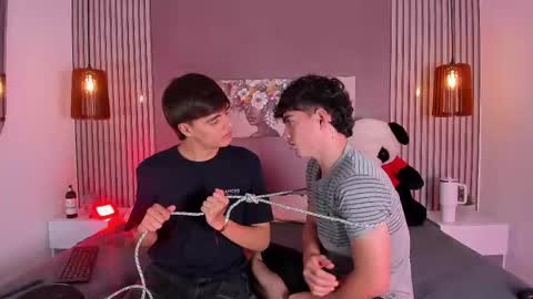 Snapshot of sweet_petter chatting on 10.12.25 Petter online show from 10.12.25