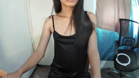 Snapshot of sweet_rhoda chatting on 05.21.26 sweet_rhoda online show from 05.21.26