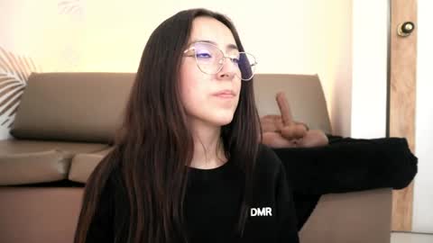 Sammy Lauren online show from 04.14.26