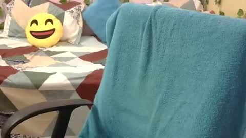 Snapshot of sweet_shivani chatting on 01.25.25 sweet_shivani online show from 01.25.25