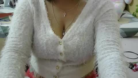 Snapshot of sweet_shivani chatting on 02.16.25 sweet_shivani online show from 02.16.25
