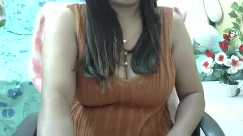 Snapshot of sweet_shivani chatting on 03.05.25 sweet_shivani online show from 03.05.25