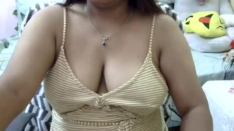 Snapshot of sweet_shivani chatting on 07.31.26 sweet_shivani online show from 07.31.26