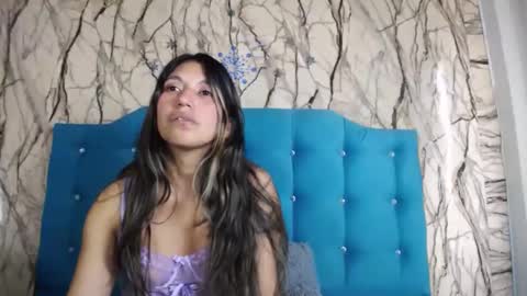 Snapshot of sweet_skylove_ chatting on 12.23.24 Adriana online show from 12.23.24