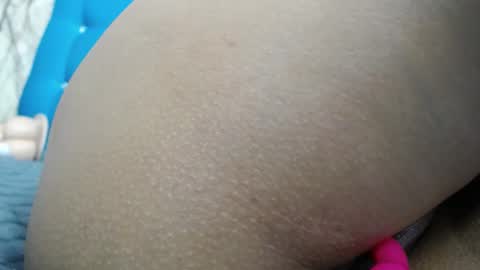 Snapshot of sweet_skylove_ chatting on 01.02.25 Adriana online show from 01.02.25