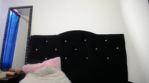 Adriana online show from 04.05.26