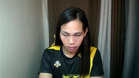 Snapshot of sweet_squirtxxxx chatting on 05.05.26 HI IM MONA AND IM YOUR NEXT WIFE online show from 05.05.26