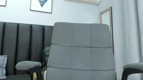 Snapshot of sweet_starxx chatting on 02.17.25 Yeileen online show from 02.17.25