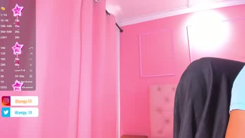 Snapshot of sweet_starxx chatting on 10.03.25 Yeileen online show from 10.03.25